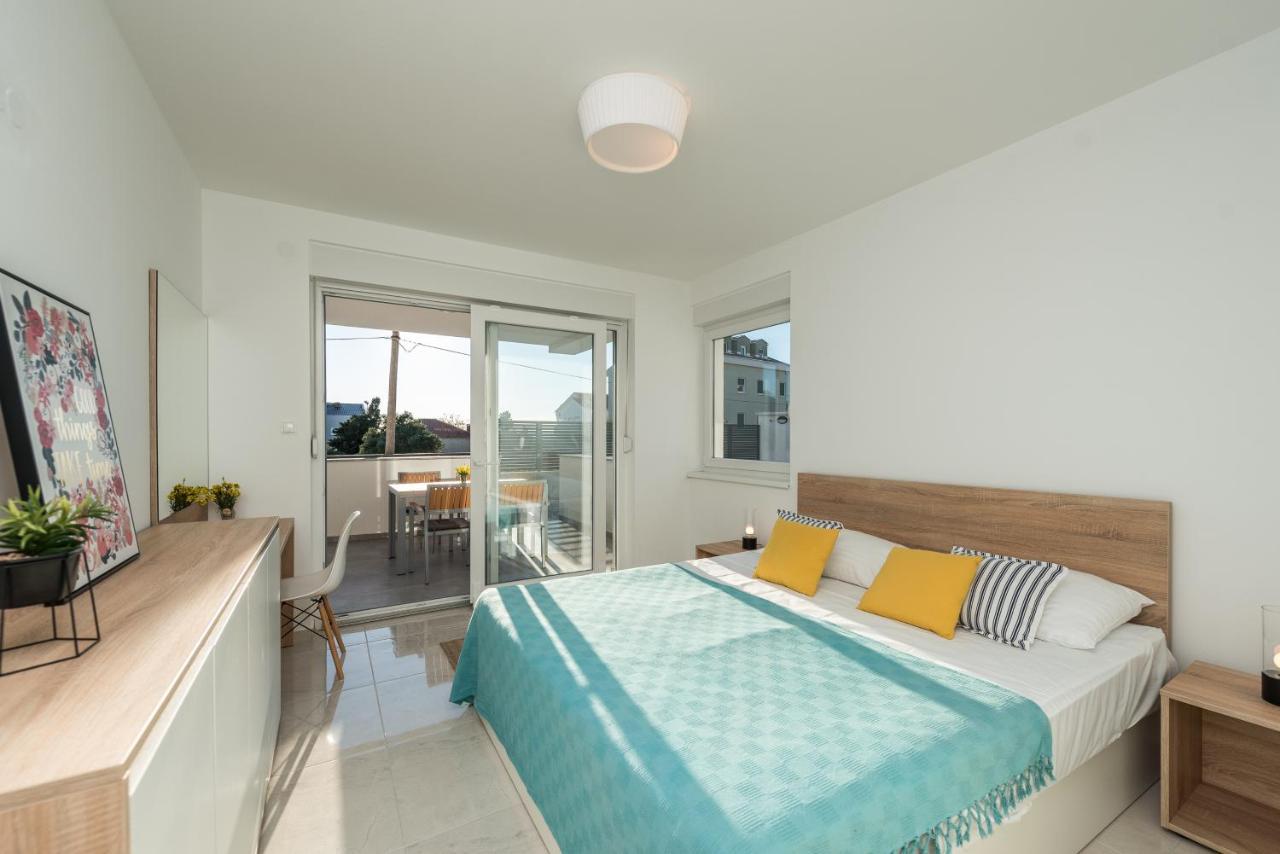 Villa Lena Luxury Apartments Новалья Экстерьер фото