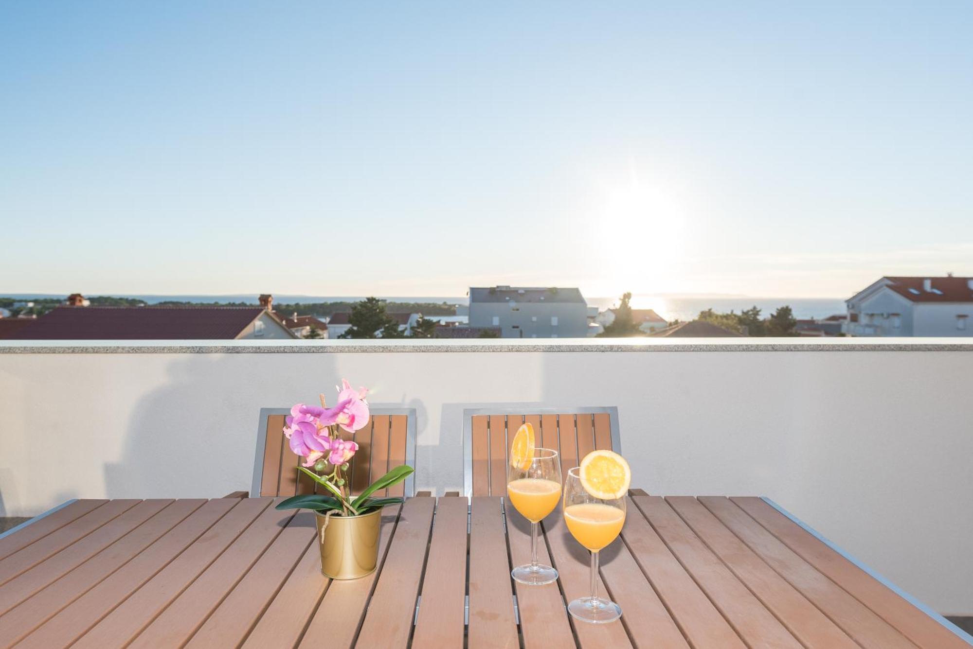 Villa Lena Luxury Apartments Новалья Номер фото