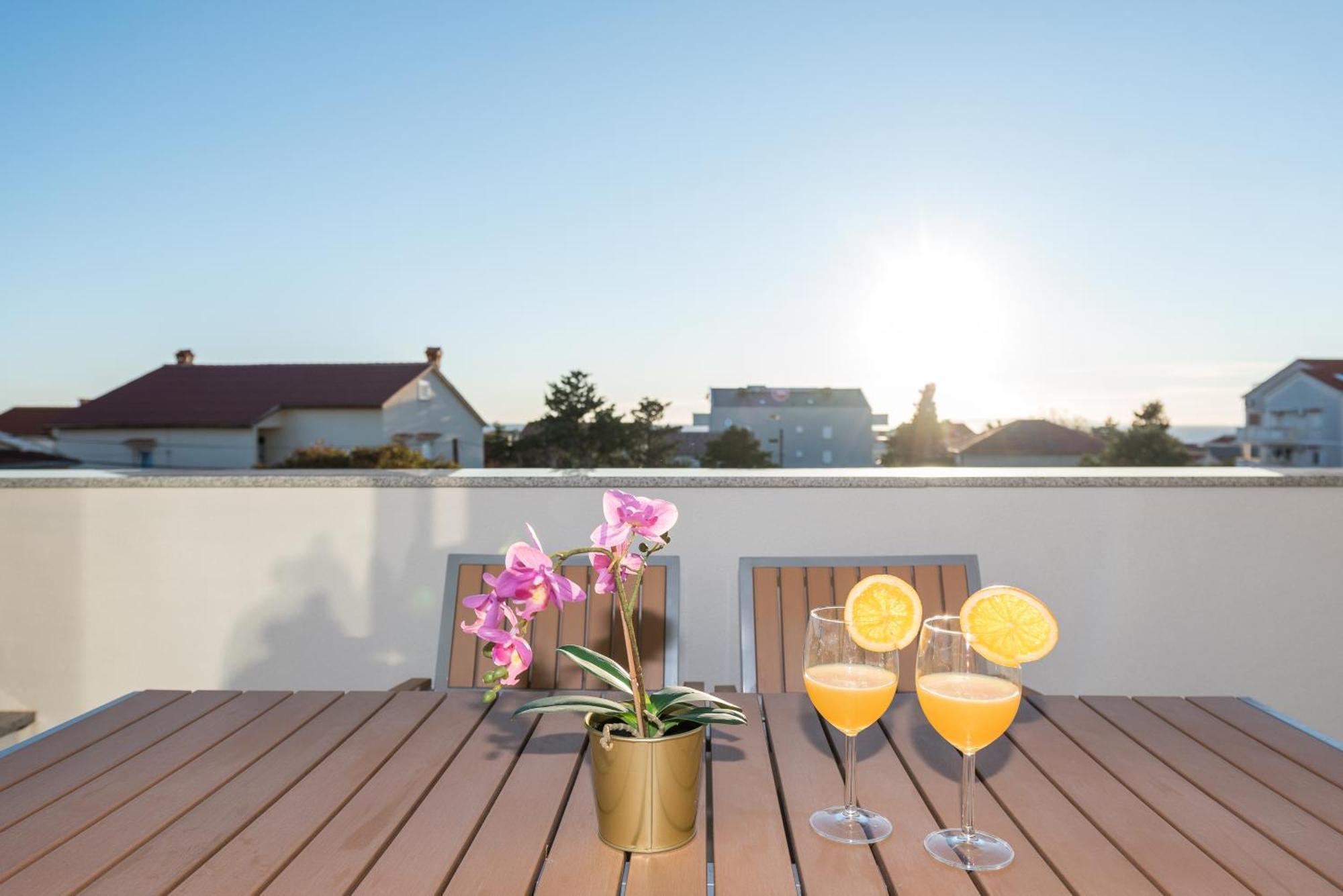 Villa Lena Luxury Apartments Новалья Номер фото