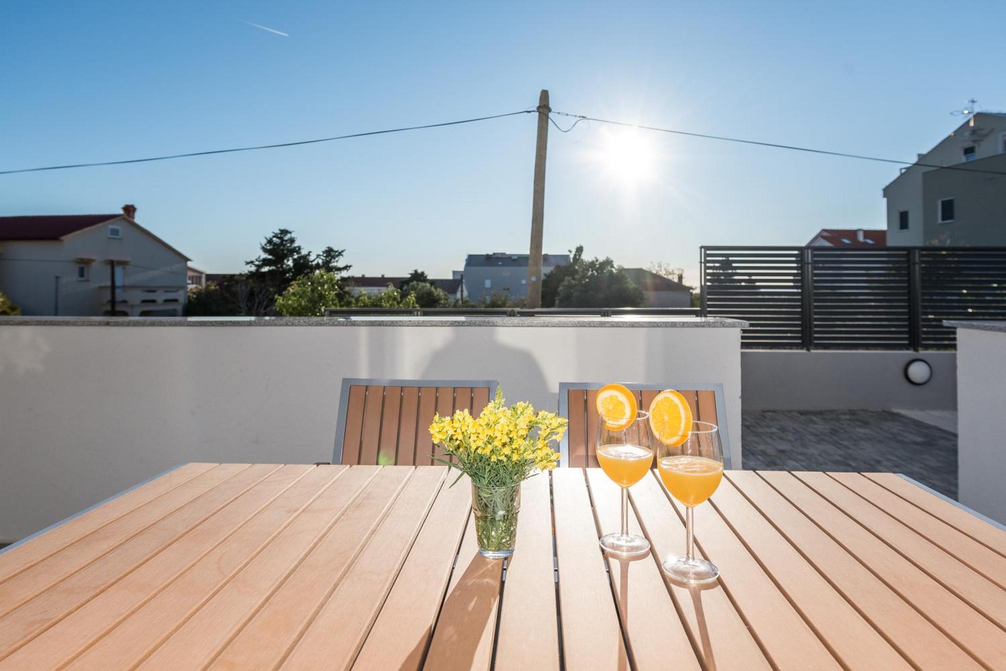 Villa Lena Luxury Apartments Новалья Номер фото